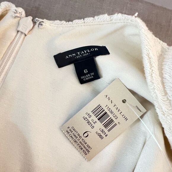 Ann Taylor NWT Ivory Textured Crew Neck Short Sleeve Sheath Dress Size 6 - Picture 7 of 9